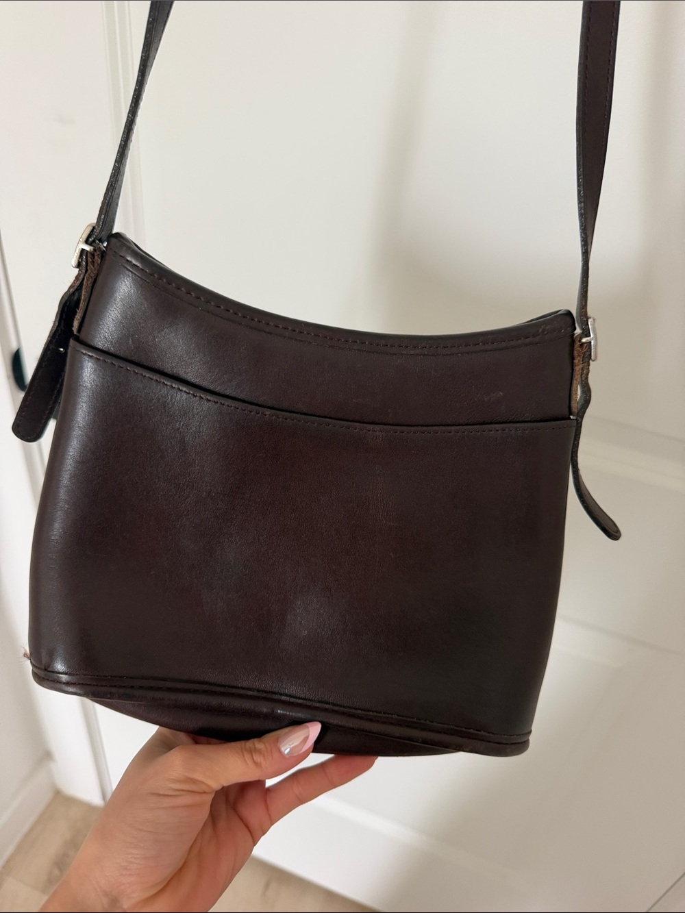 Coach vintage Dark Brown Leather Crossbody Bag